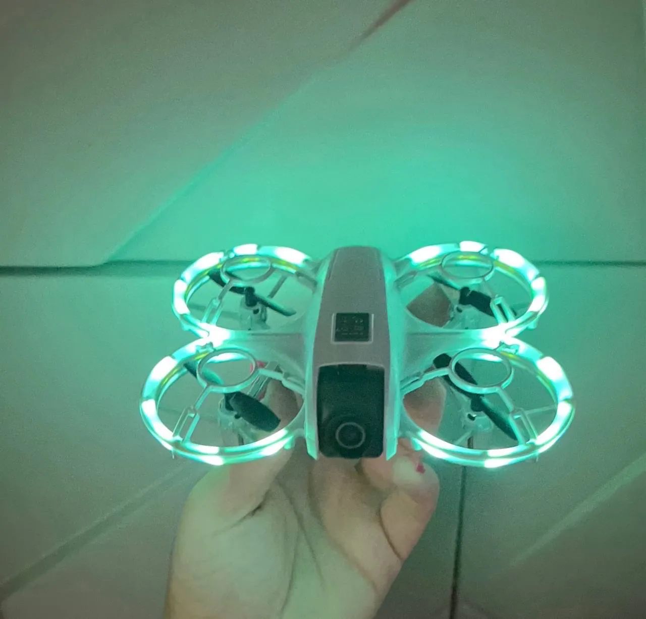 Mini Drone D1 Pro com 2 Baterias, câmera , Fácil de Pilotar  - Foto 2