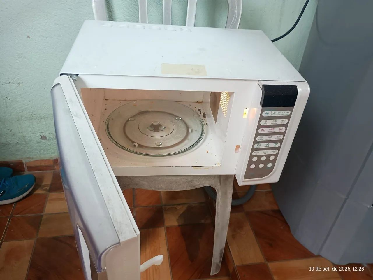 Microondas Eletrolux 23 Litros  - Foto 3