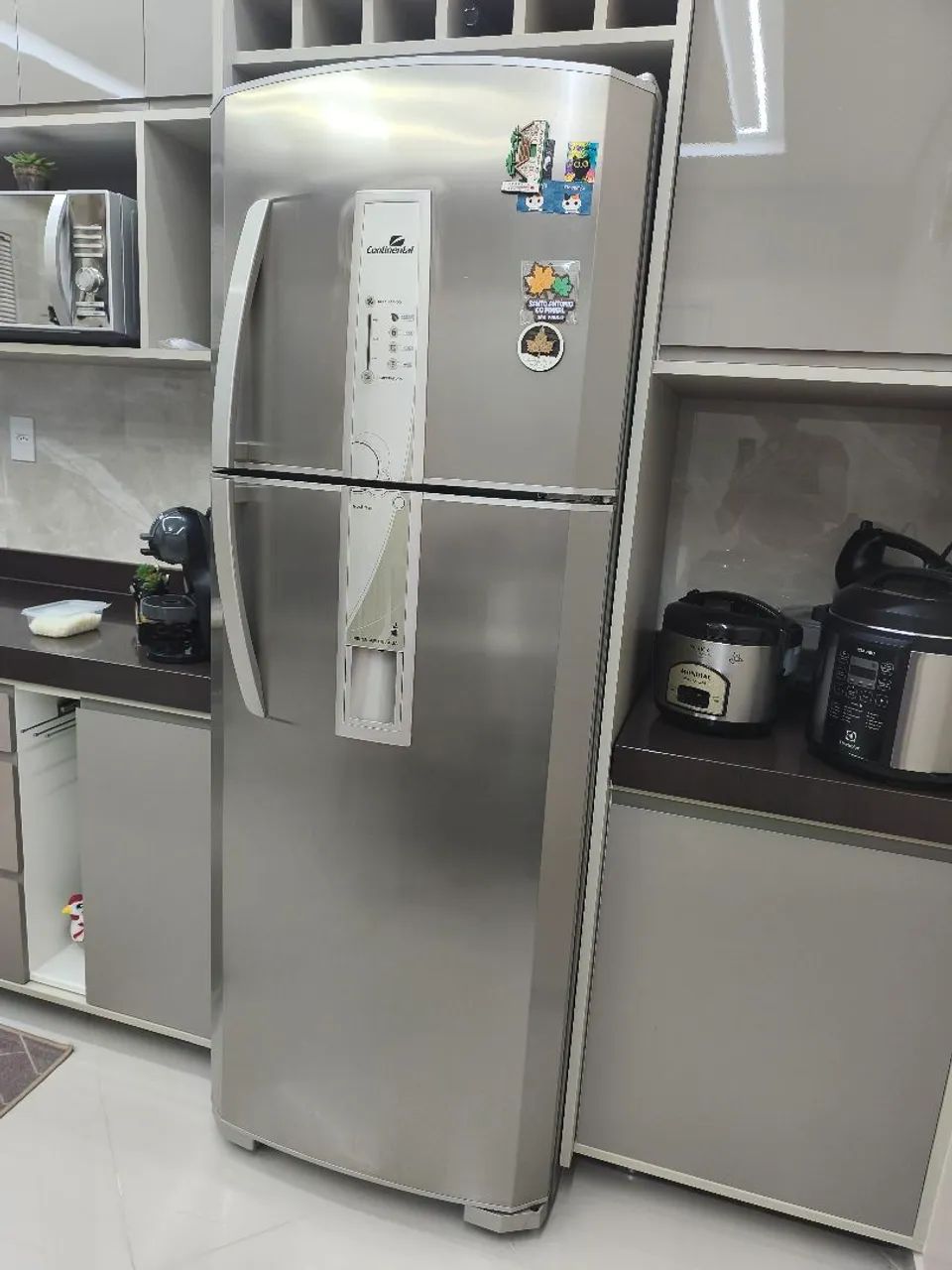 Geladeira continental duplex 480 litros.