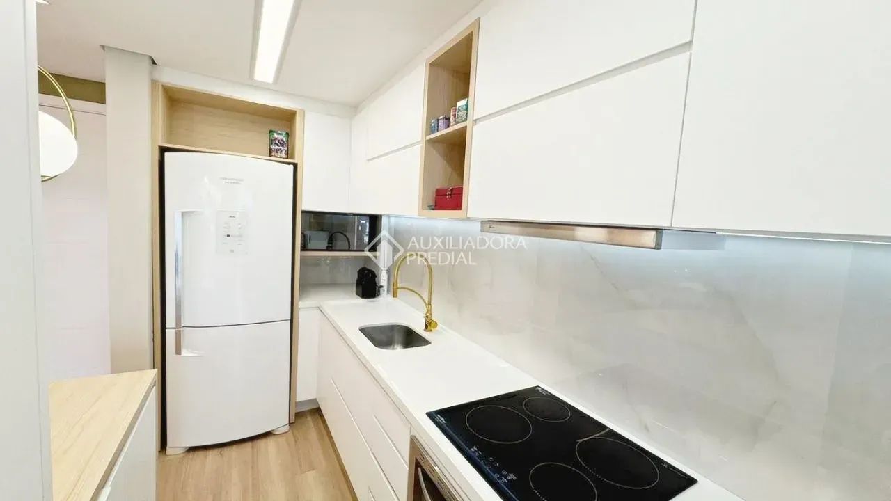 Apartamento mobiliado com 2 vagas próximo à Beira-Mar de São Jose - Foto 5