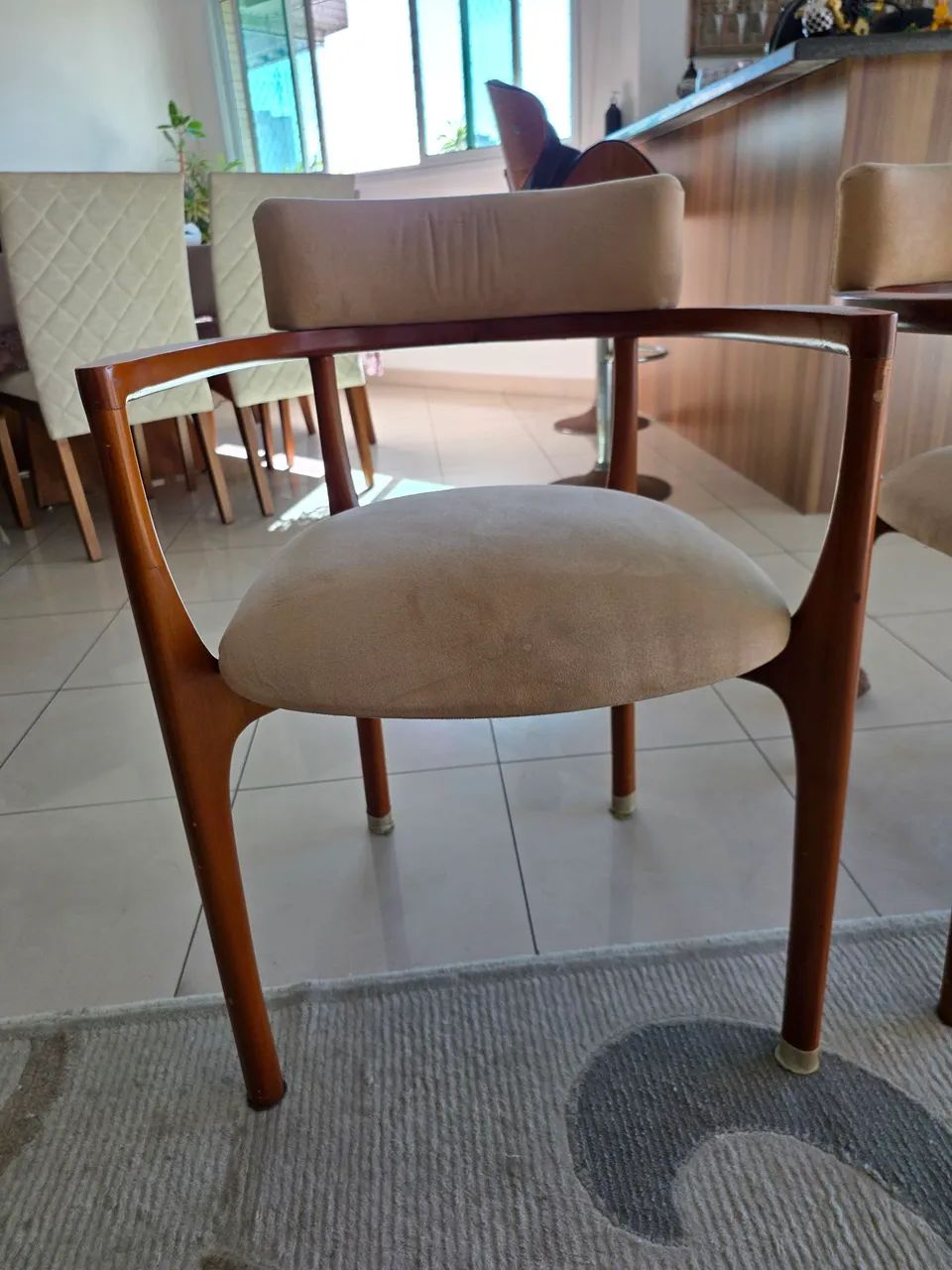 Cadeira com encosto para braço - Foto 2