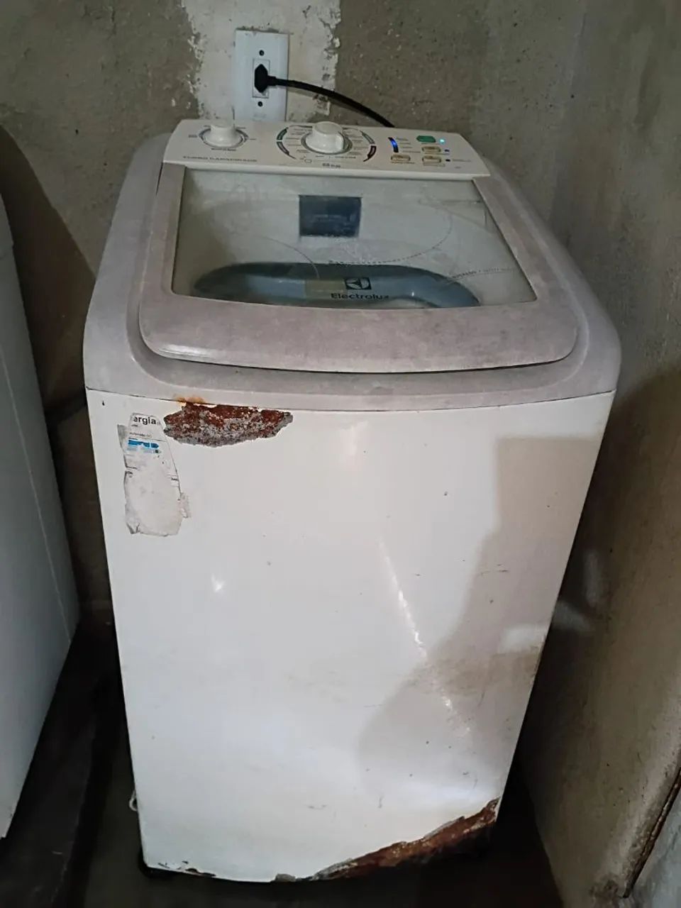 Máquina de lavar roupas 