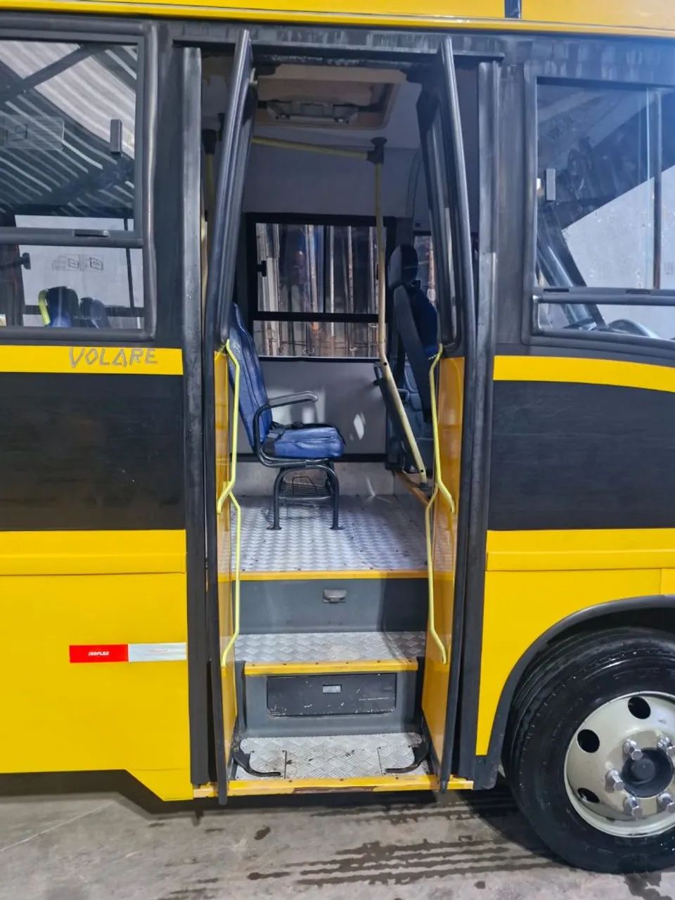 Microônibus volare V6 2009 - Foto 3