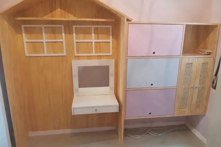 Conjunto de móveis infantil
