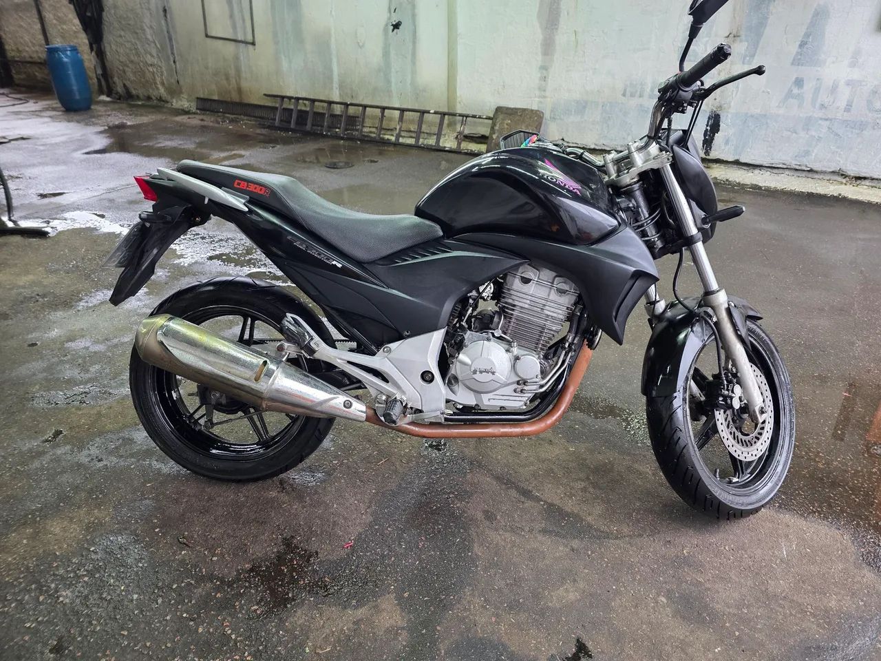 CB 300 2011  - Foto 3