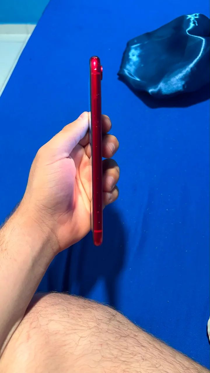 iPhone XR RED 64gb - Foto 4