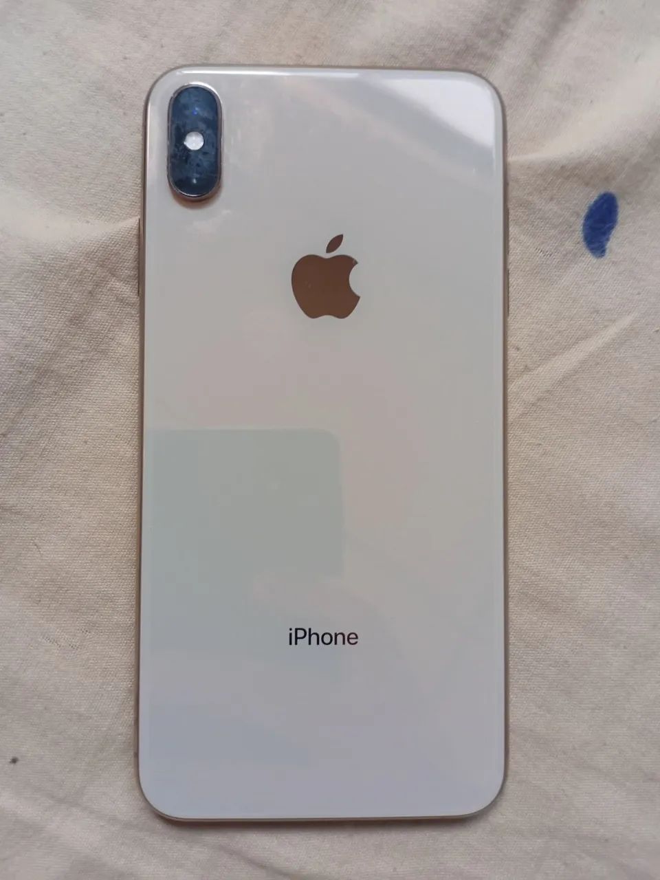 Vendo IPhone Xs Max 64gb ,defeito precisa trocar a tela - Foto 3