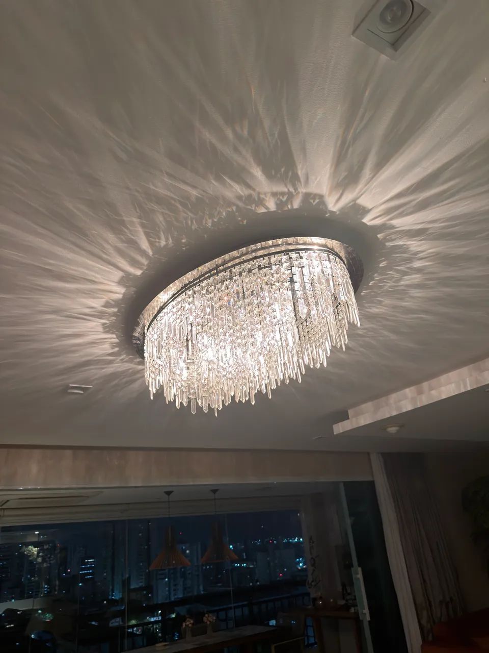 Lustre de teto - cristal - comprado na Paroma