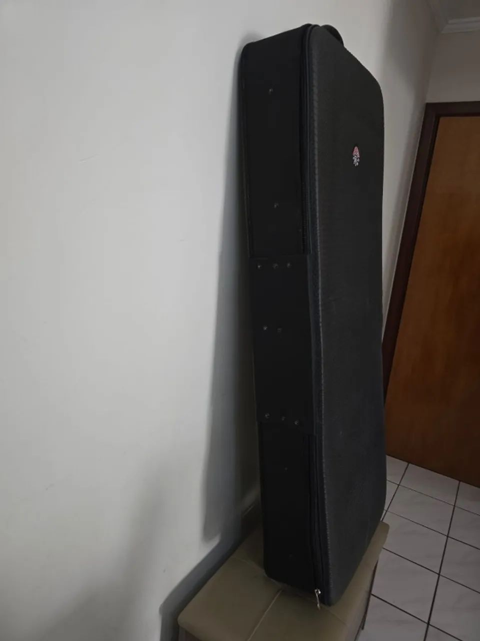 Semi Case para Teclado 76 Teclas Com Rodinhas Solid Sound - Foto 4