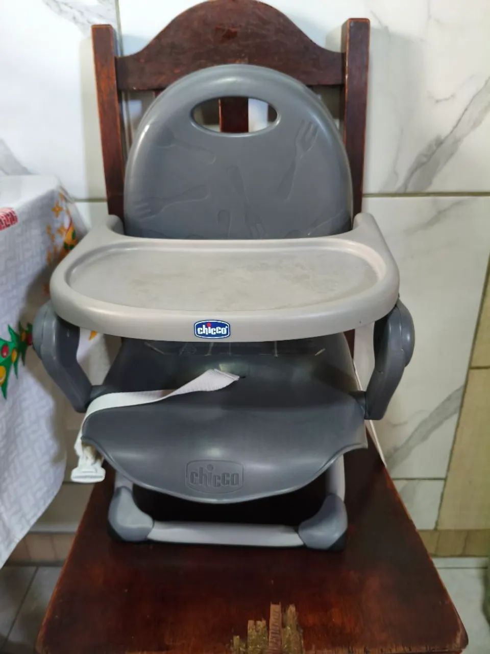 Cadeirinha de alimentação 