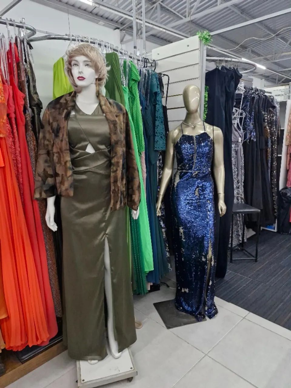 Vestidos para madrinhas de casamento,  e eventos em geral. - Foto 3