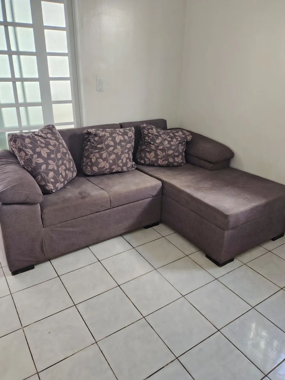 Sofá Retrátil com Chaise / Canto
