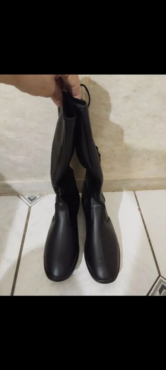 VENDO BOTA NOVA N37 - Foto 3