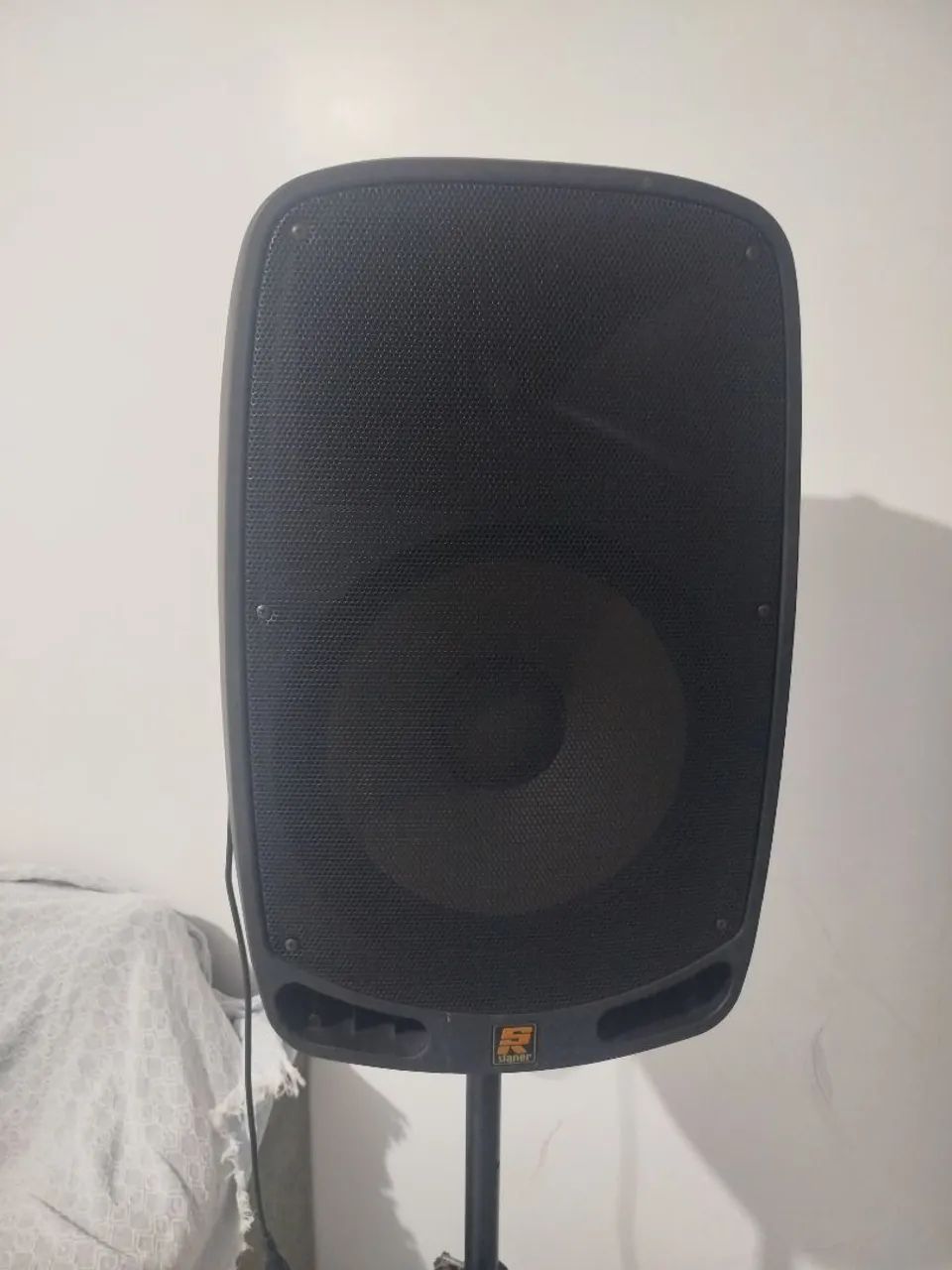 Caixa de som stander 1501 com tripé  - Foto 2