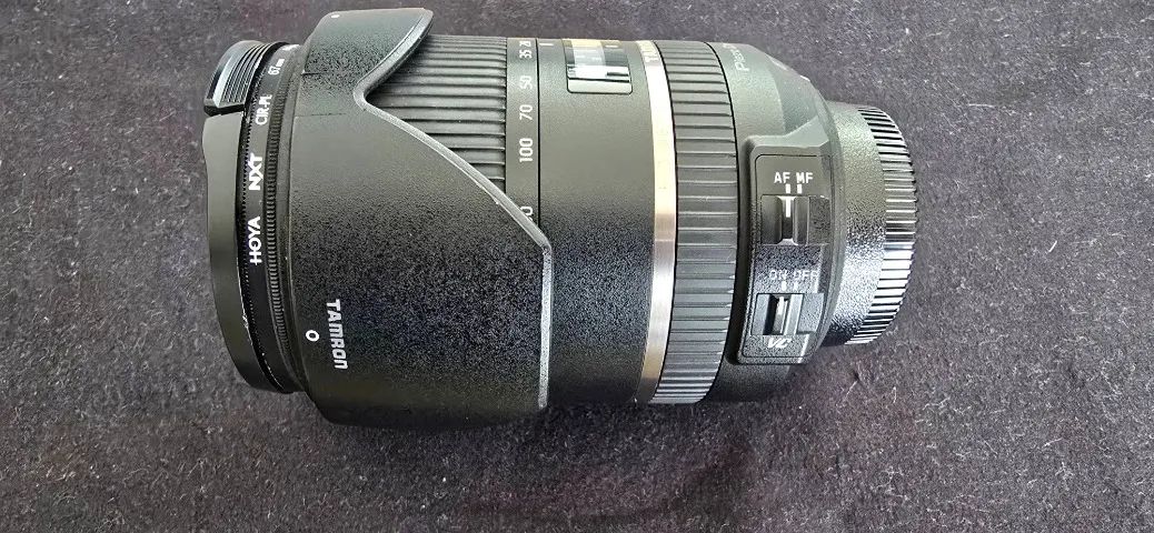 Lente Tamron 28-300mm f/3.5-6.3 (8 pinos) Di PZD VC FX para Nikon