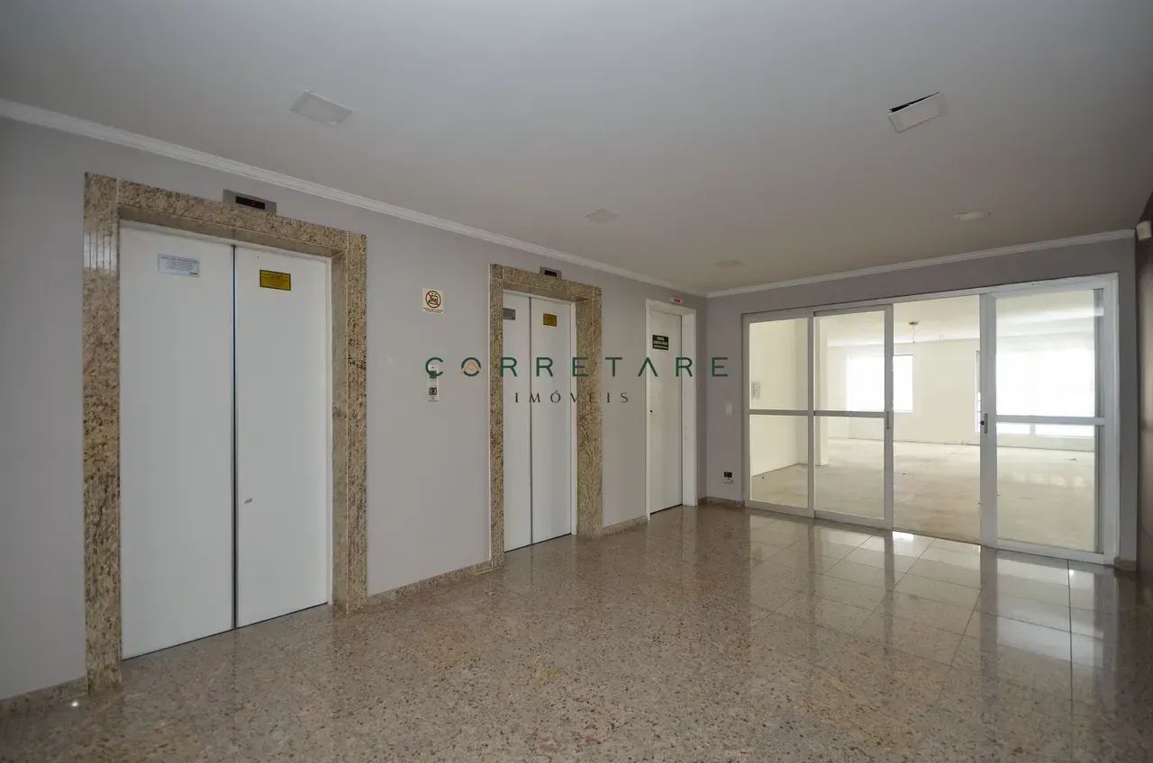 Sala Comercial à Venda  385 m² Privativos com 5 vagas de garagem| Centro de Curitiba - Foto 6
