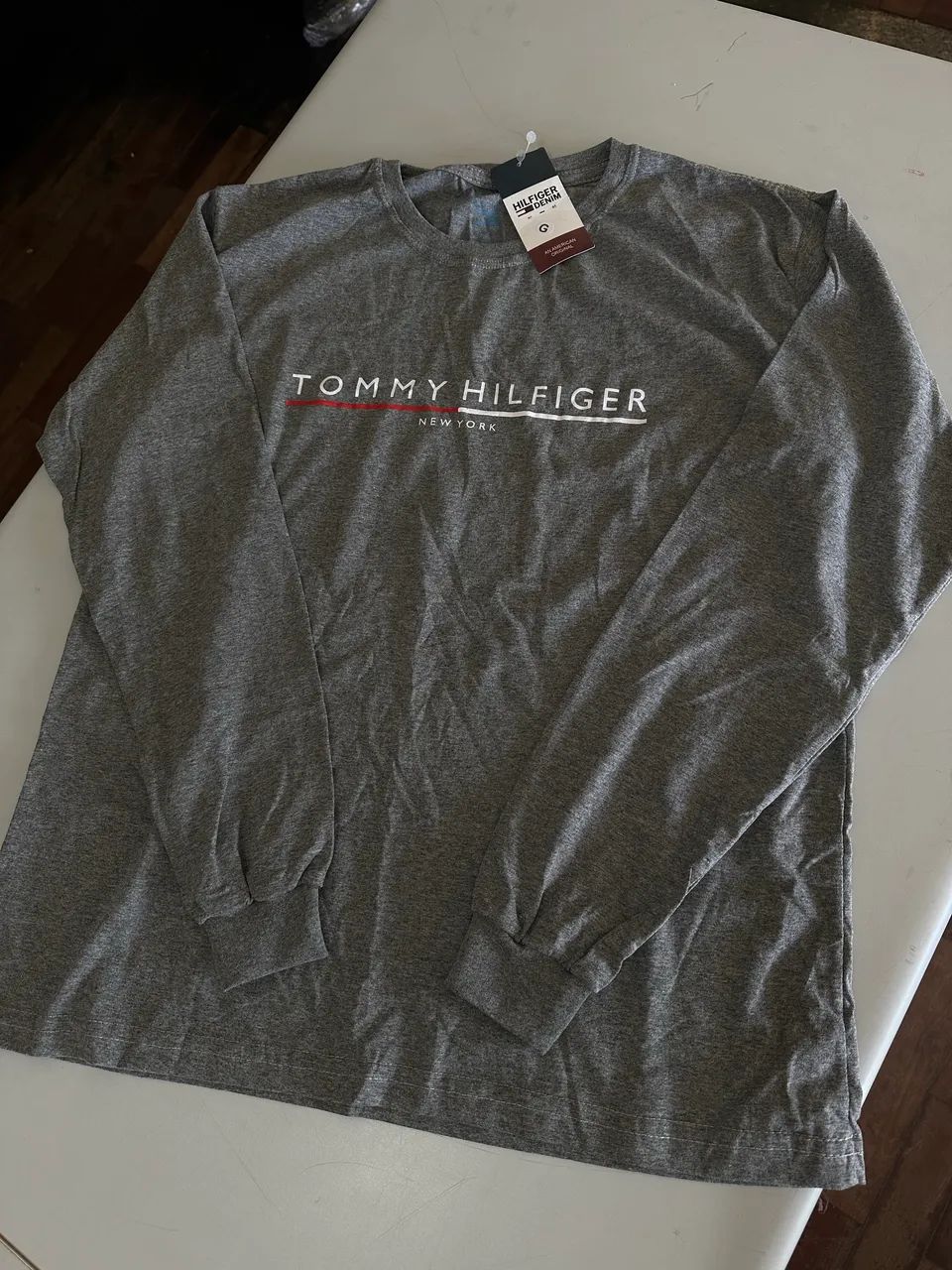 Manga Longa Tommy Hilfiger Cinza