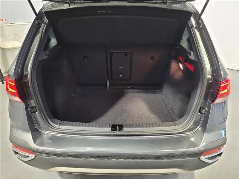 Volkswagen Taos Highline 1.4 250 TSI Flex Aut., foto 13 de 16