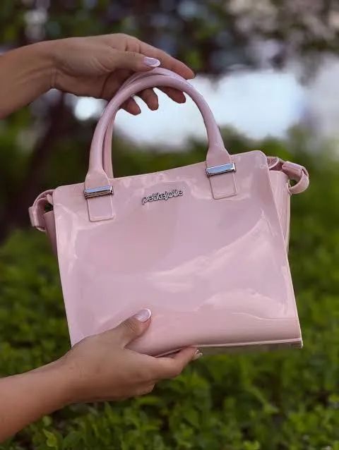 Bolsa da Petite Jolie rosa