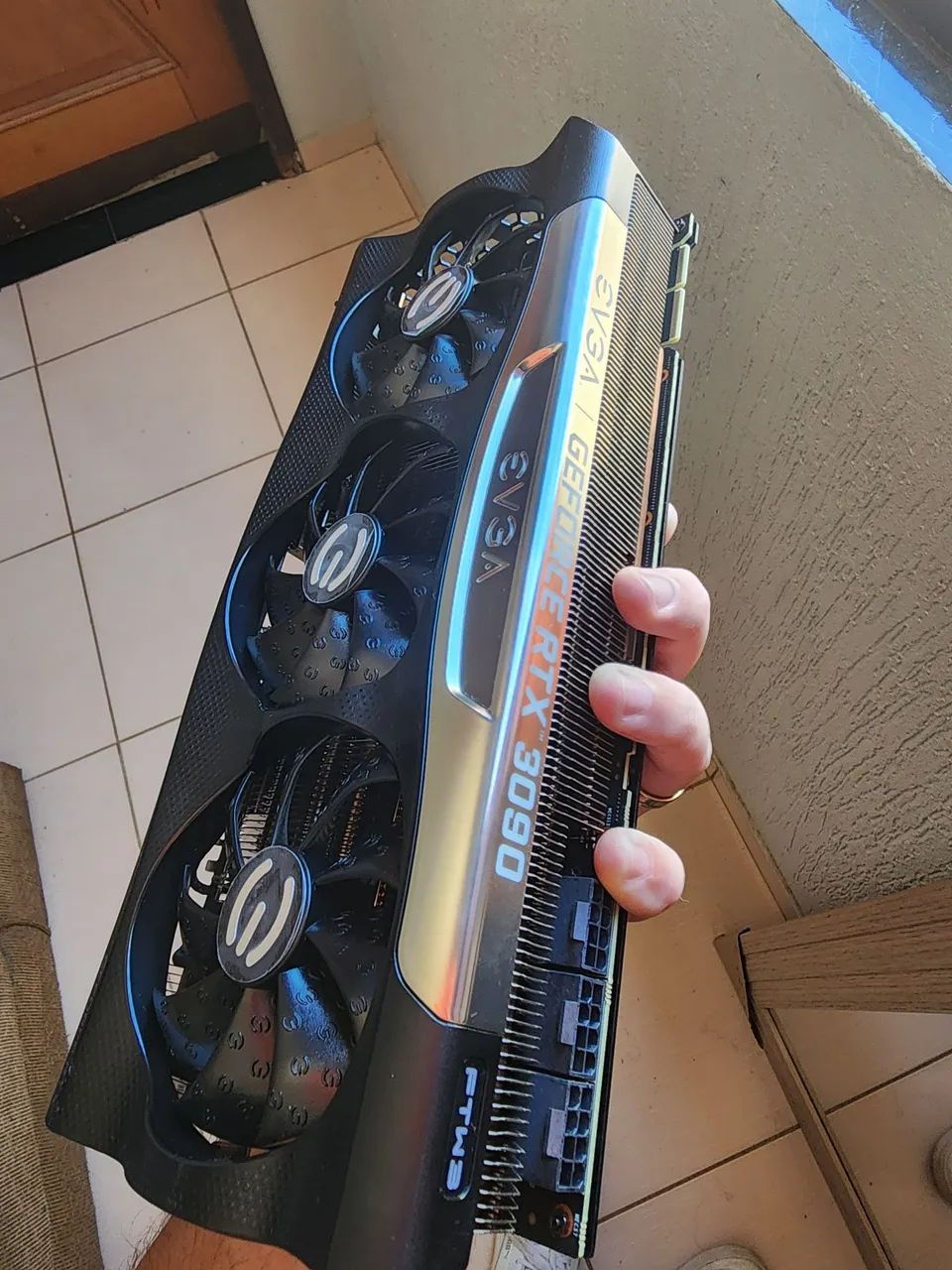 RTX 3090 24GB - EVGA FTW3 ULTRA  - Foto 2