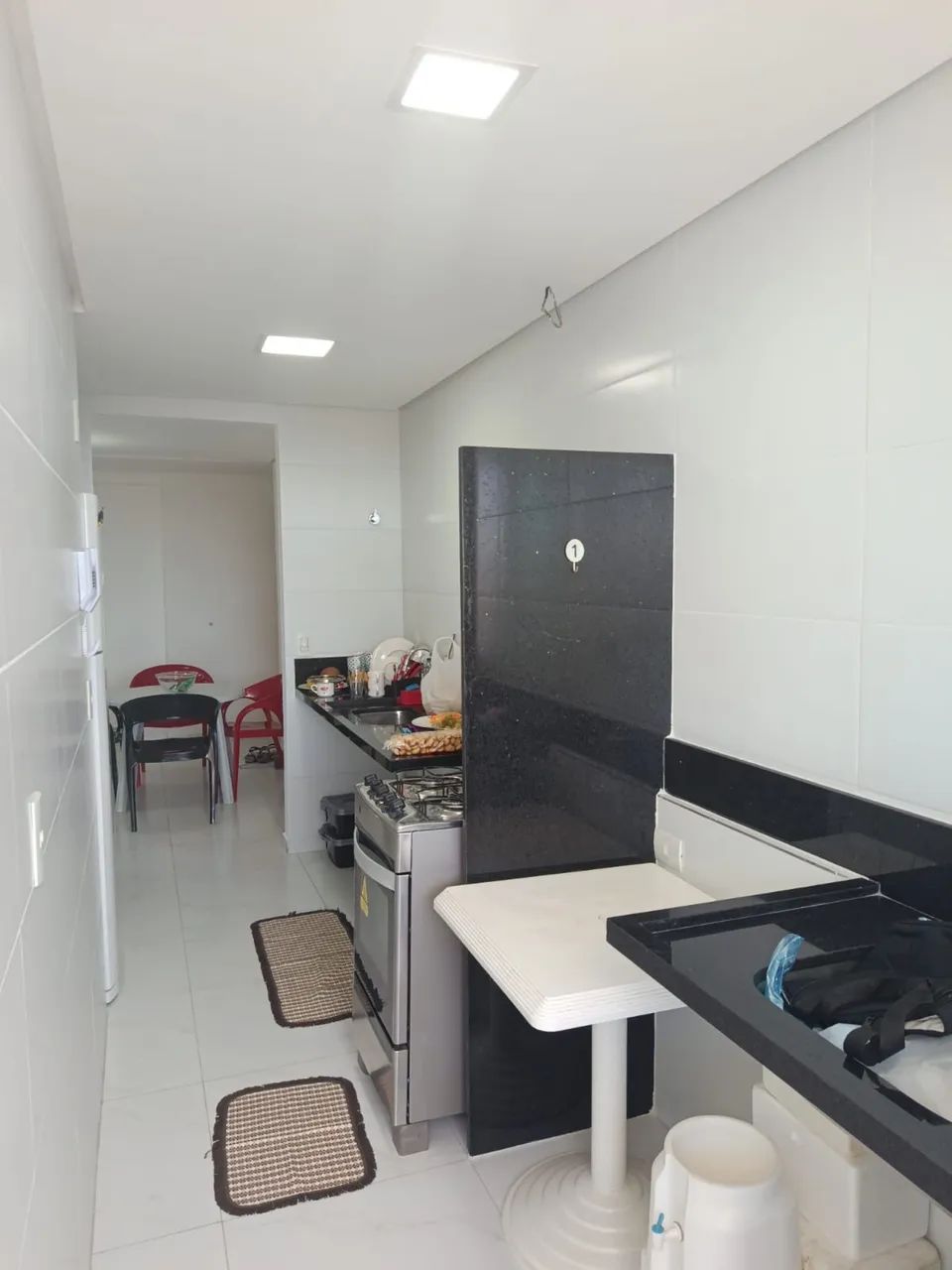 Alugo Apartamento Décimo Quarto Andar excelente localização! - Foto 4