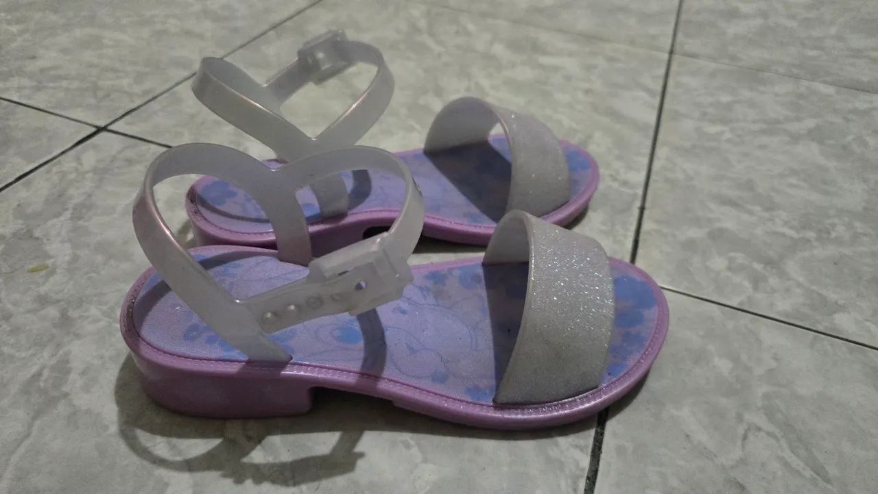 Sandalias infantis - Foto 5