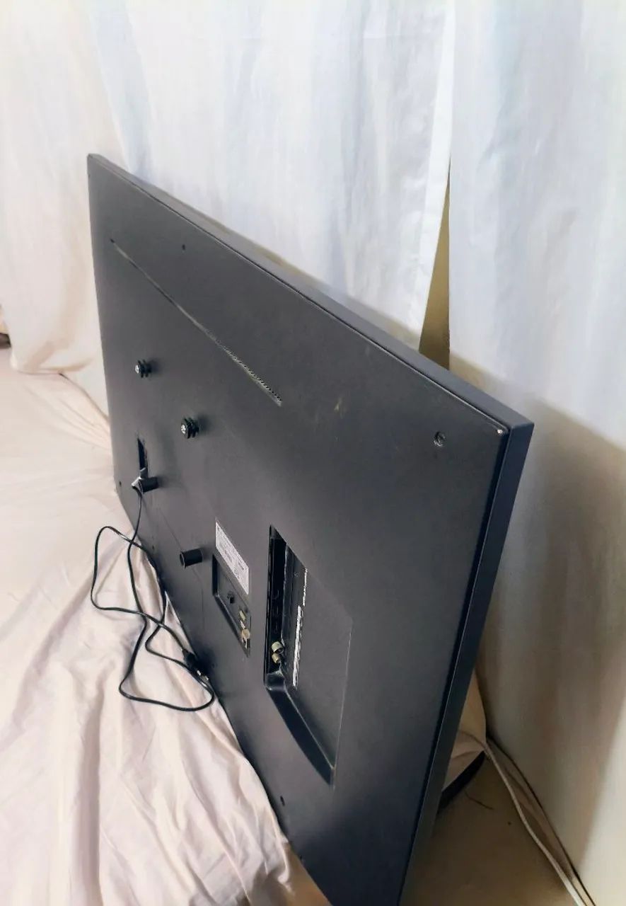 TV LG 50 4K Smart  - Foto 4