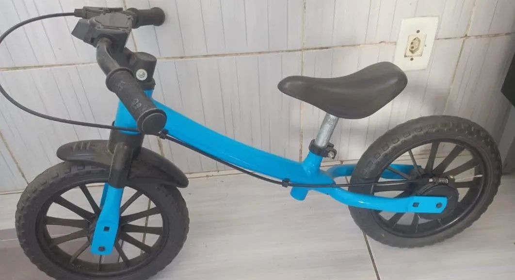 Bicicleta de Equilíbrio Infantil 
