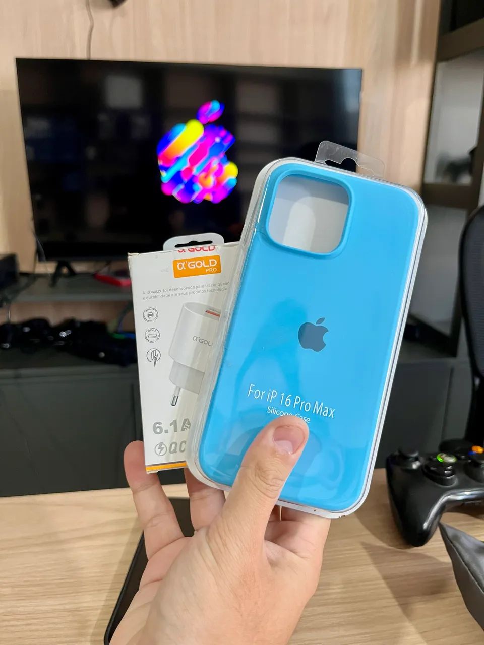 iPhone 16 Pro Max | 100% Impecável - Foto 2