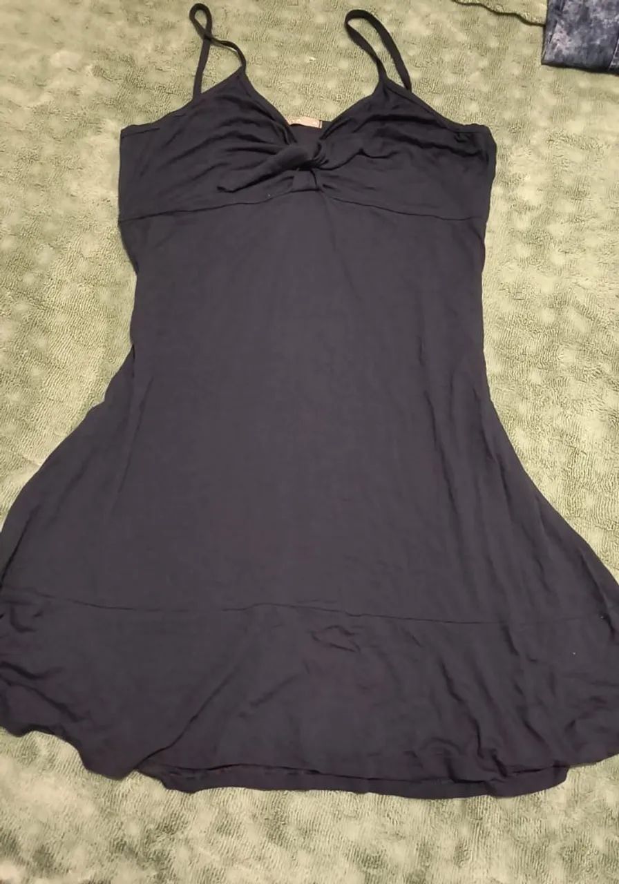 Vendo vestidos semi novos  - Foto 3