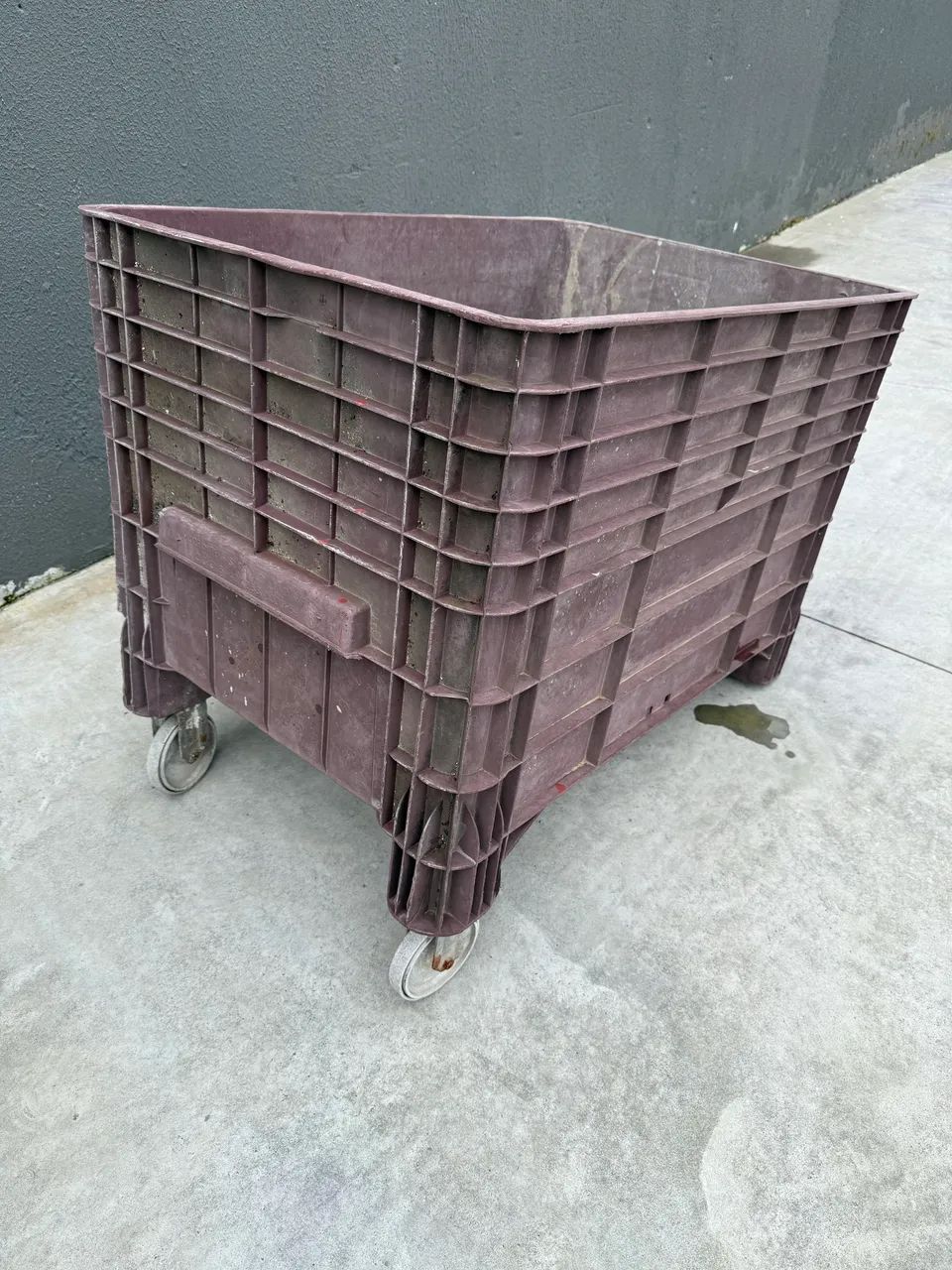 doação carrinho caixa transporte armazenamento