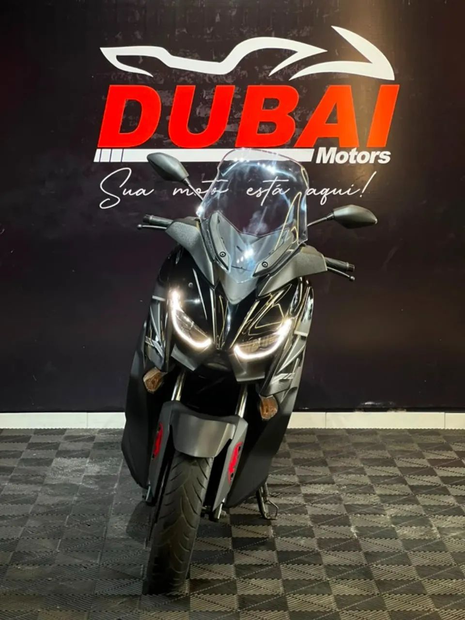 Yamaha Xmax 250 ABS DARTH VADER - Foto 3