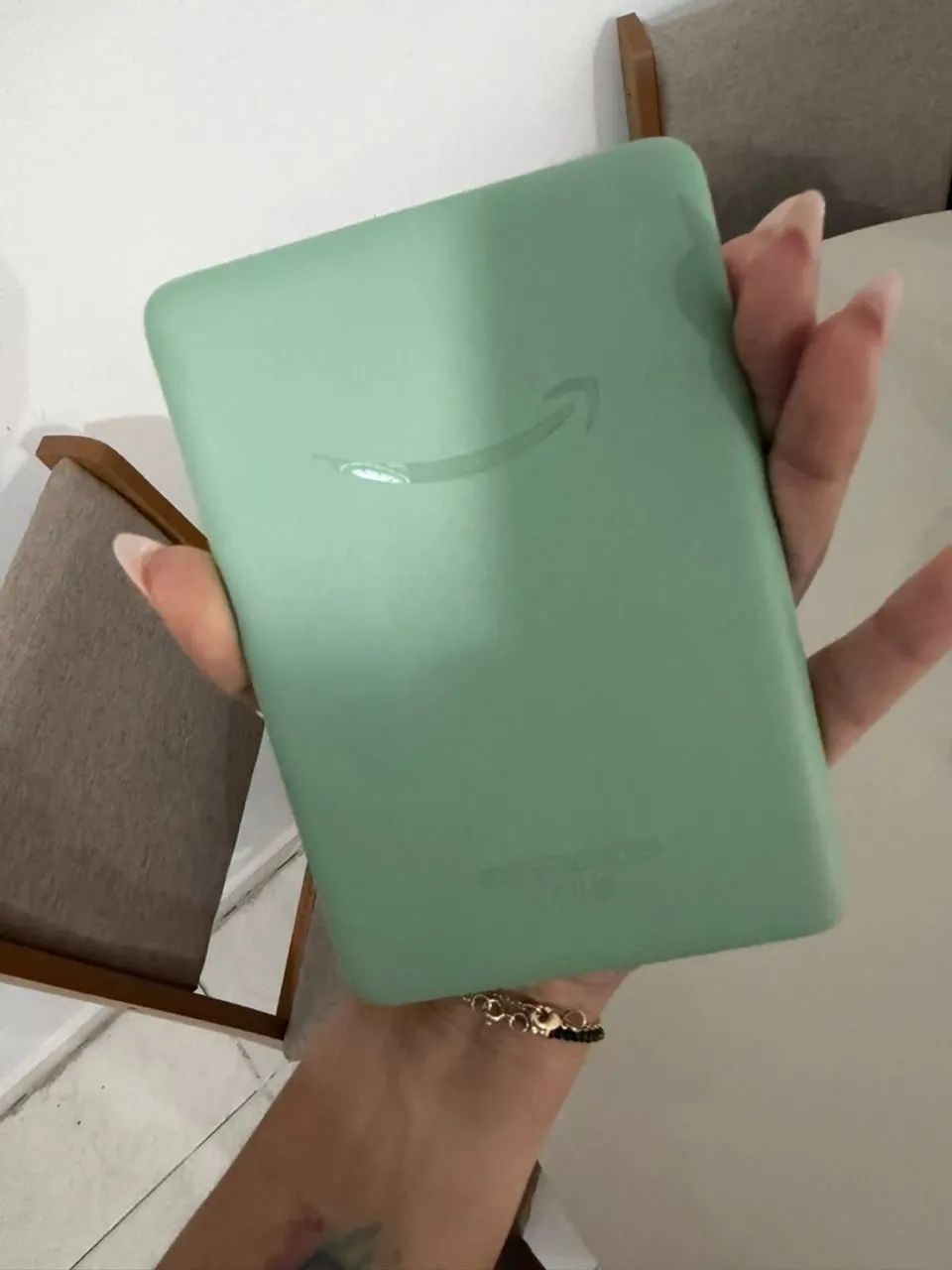 Kindle 6? verde semi novo.  - Foto 2