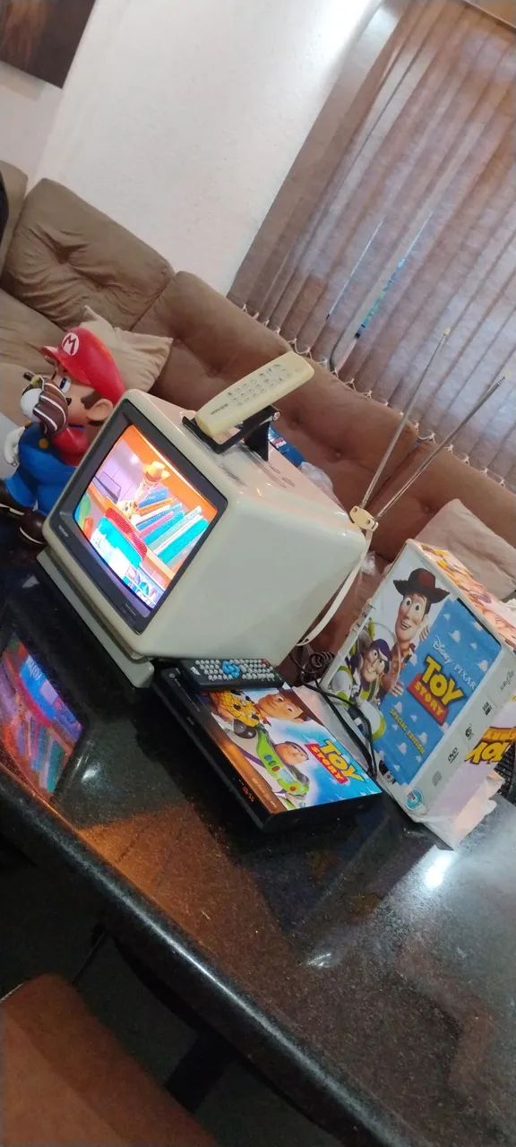 Tv Semp 10 polegadas 