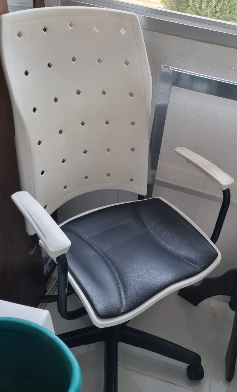 Cadeira de escritório gitatória - Foto 3