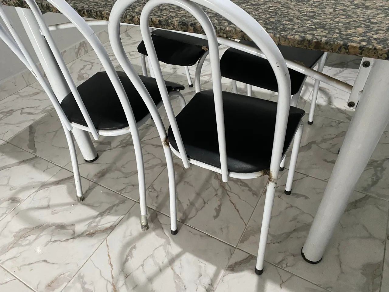 Mesa granito 4 cadeiras  - Foto 3