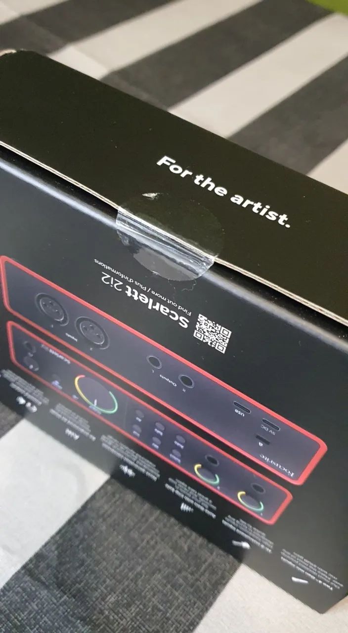 interface de áudio Focusrite Scarlett 2i2 4º geração NOVA-Lacrada - Foto 2