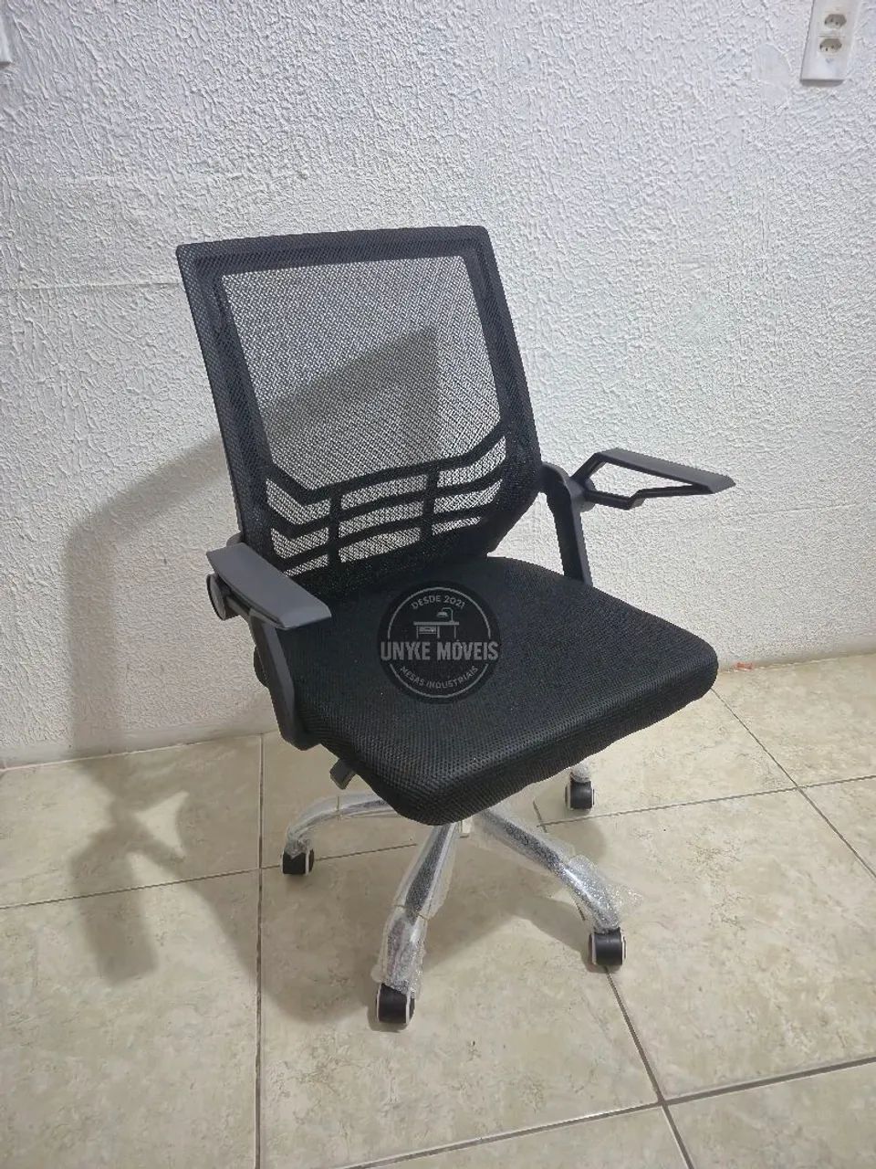 Cadeira de escritório, braços retráteis  - Foto 2