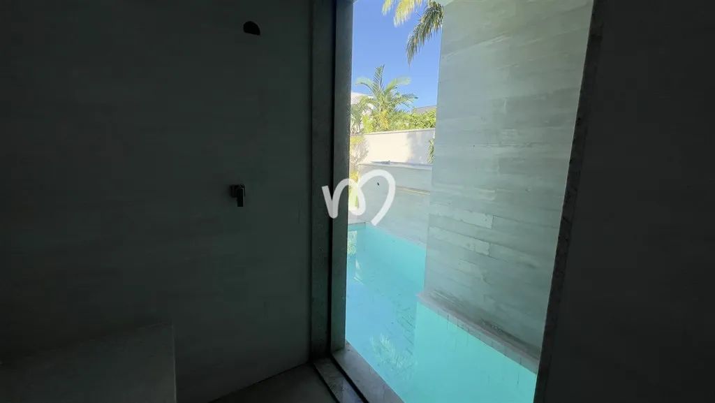 Casa primeira locação Alphaville, 4 suítes com elevador. - Foto 5