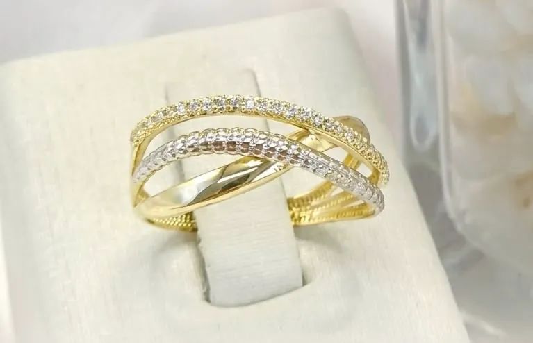 Anel Three Lines em Ouro 18k 750
