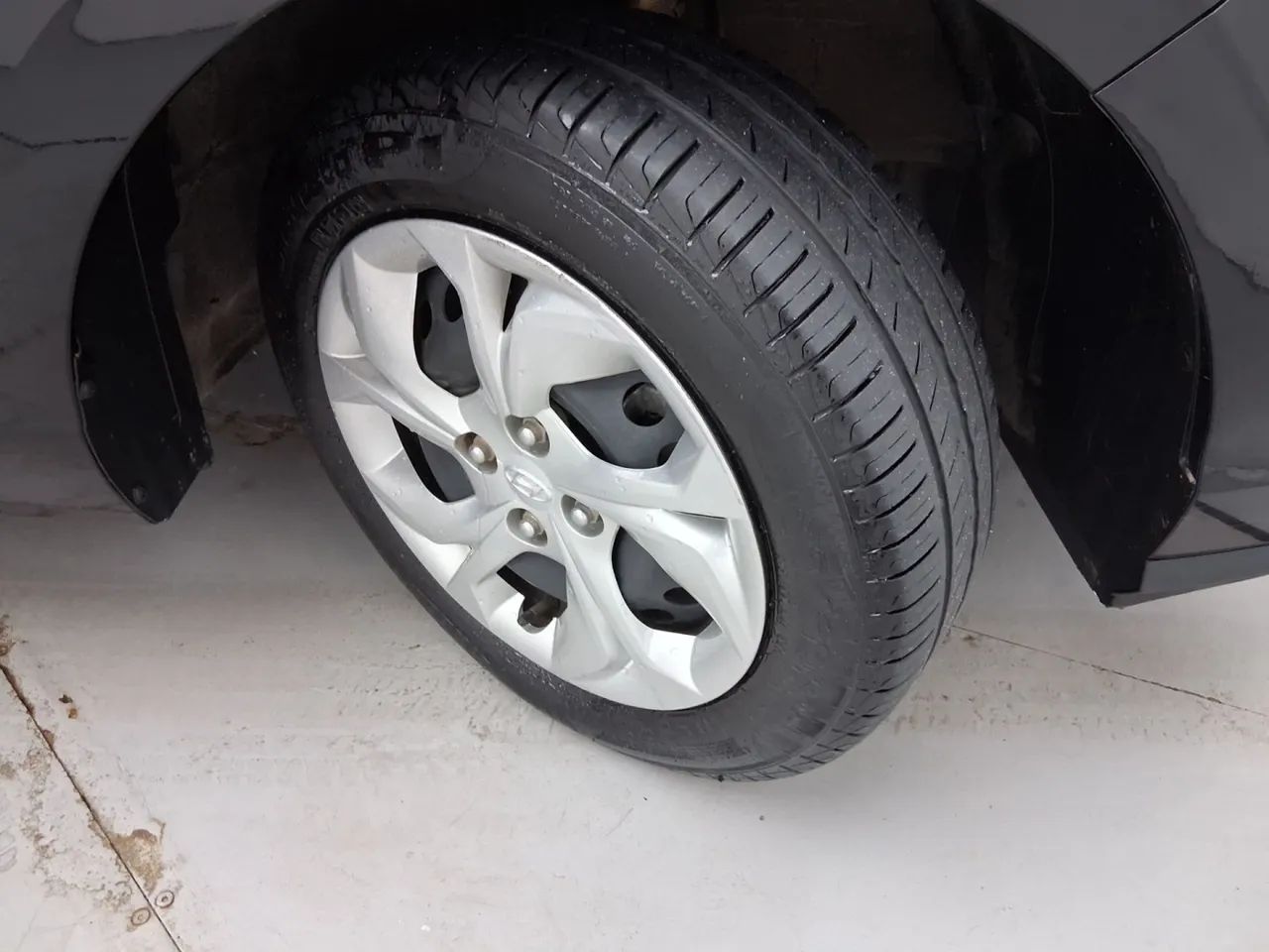 Hyundai HB20S Comfort 1.0 Flex 12V Mec., foto 13 de 18