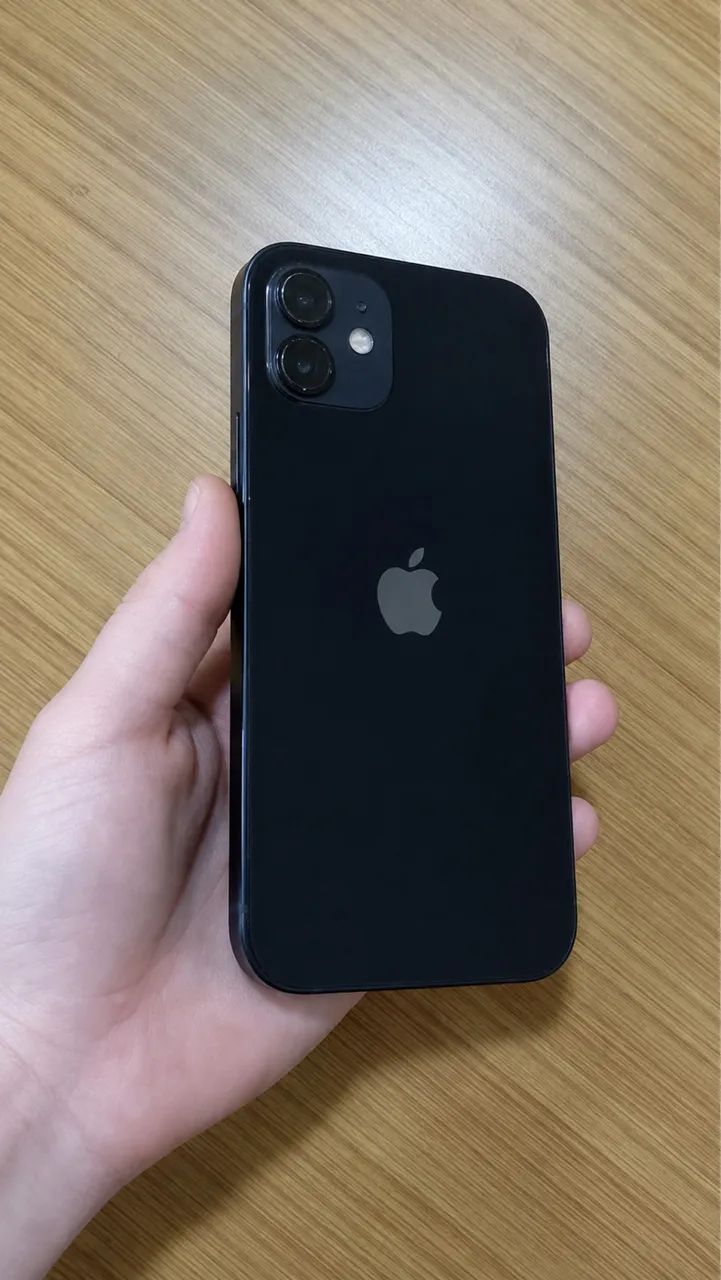 iPhone 12 128 GB - Preto