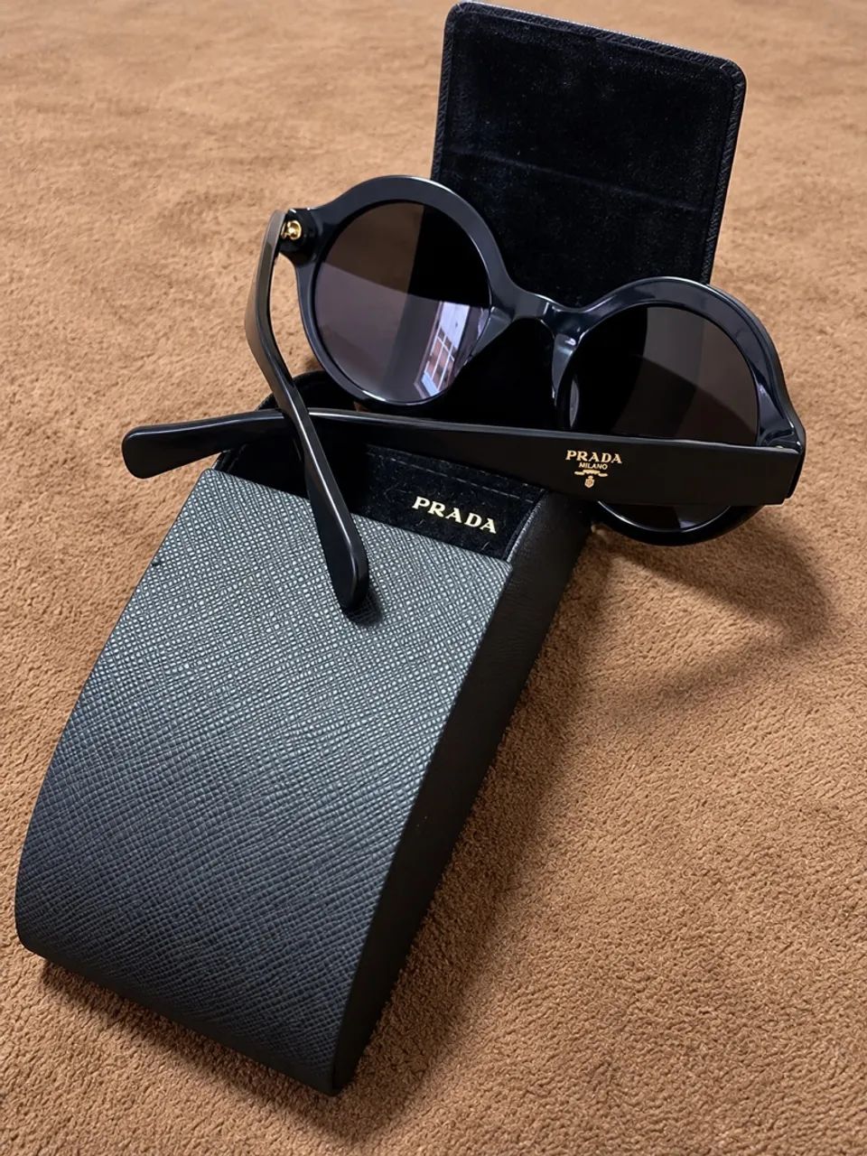 Óculos de Sol Prada Original - Modelo OPR 27NS - Com Estojo - Foto 2