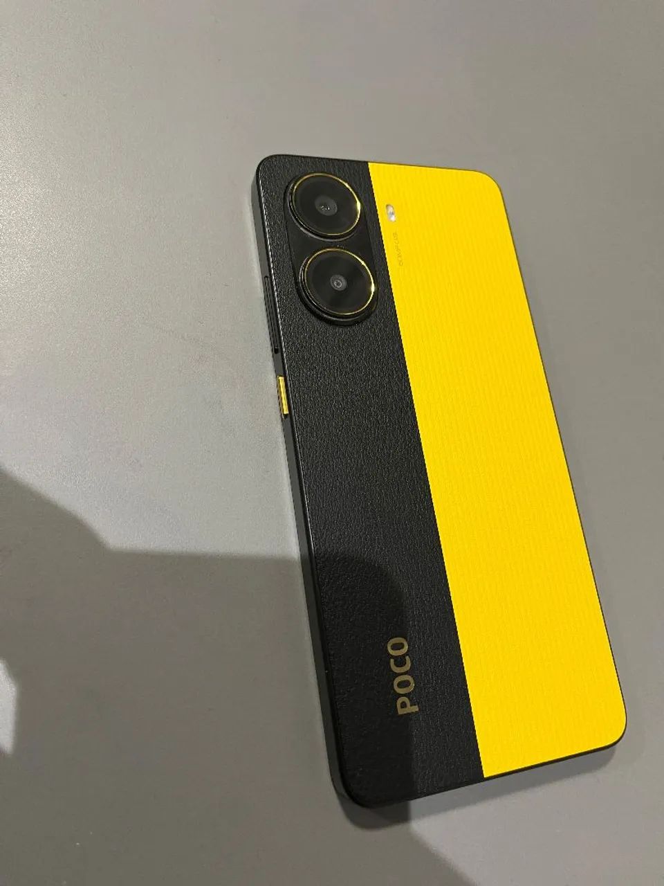 Celular Xiaomi X7 pro semi novo 