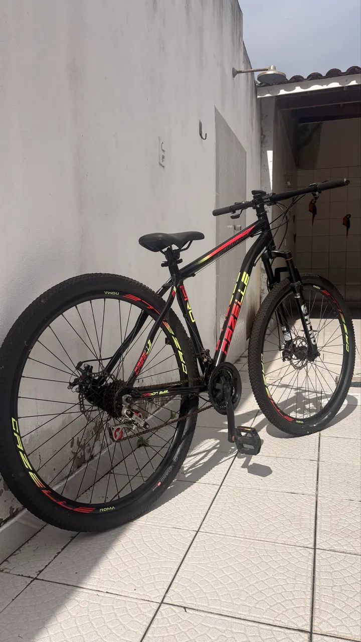 Bicicleta aro 29 - pouco usada - Foto 5