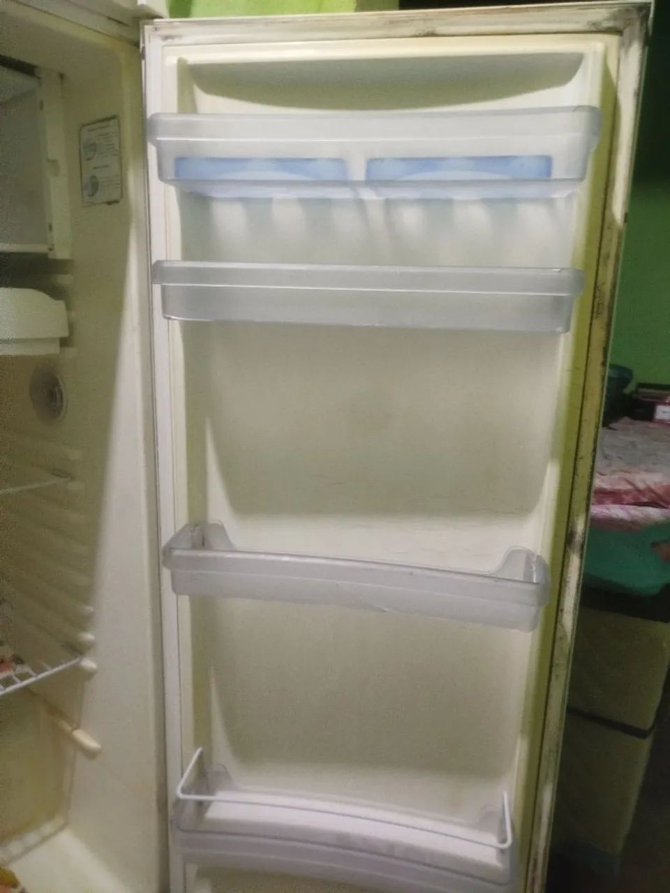 GELADEIRA CONTINENTAL