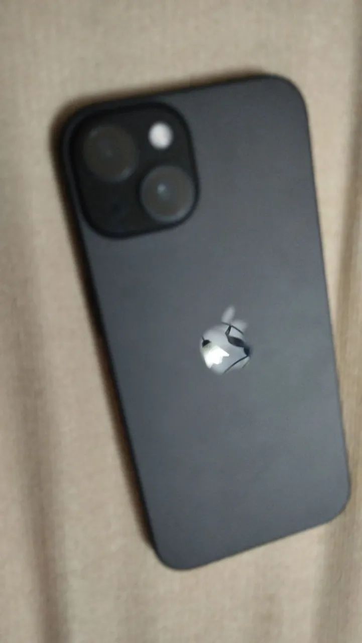 Troco IPhone 15 Preto pelo 15 Pro Max ou 16 Pro 