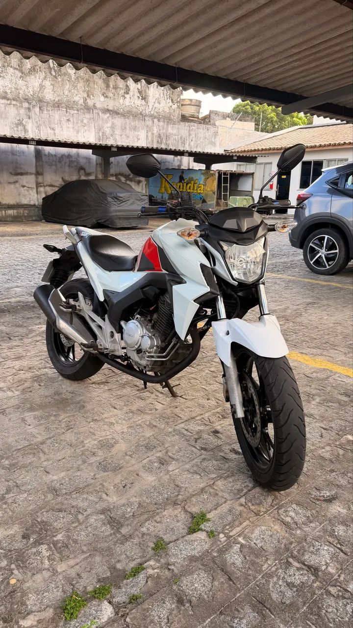 Honda CB 250F Twister