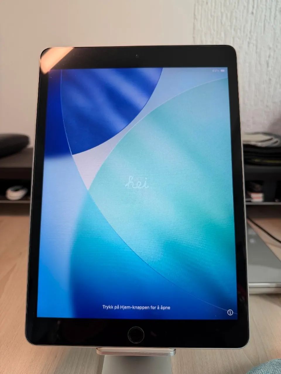 Apple iPad 9本体 64gb Apple iPad 9 64gb Prata na caixa c/ acessórios de fábrica