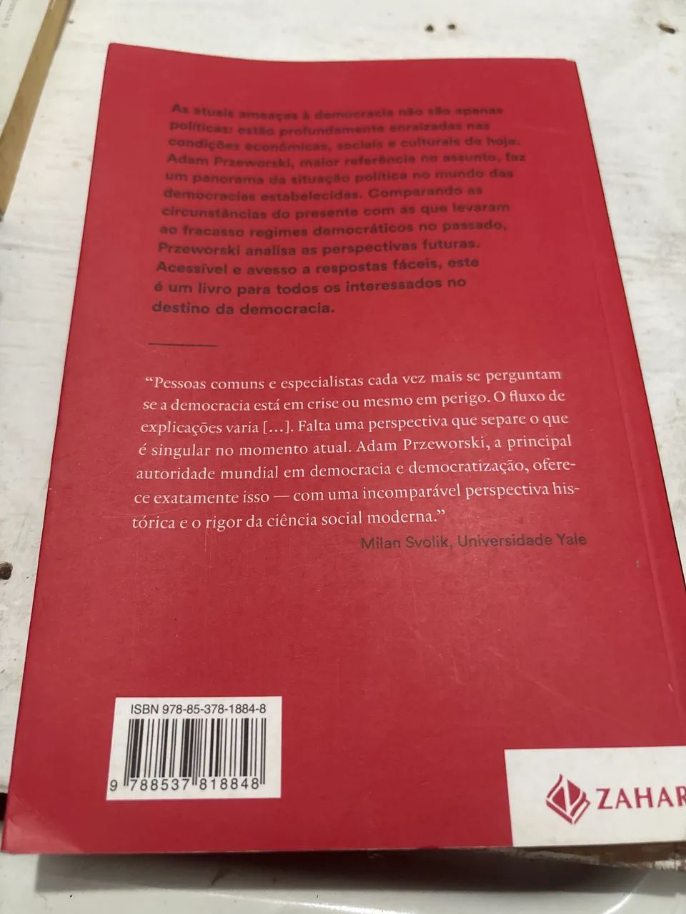 Crises na democracia - Foto 2